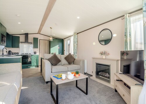 2 bedroom accommodation in Skirlaugh, Nr Hull