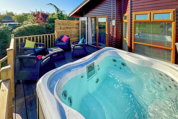 Bain à remous extérieur