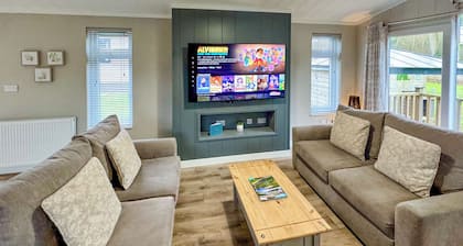 Upgraded for 2025 – Now with Air Hockey/Pool/Table Tennis Combo and Dartboard.