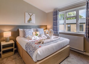 2 bedrooms, Internet