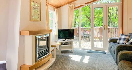 3 Schlafzimmer Unterkunft in Albury, Guildford