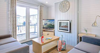 2 Schlafzimmer Unterkunft in Milford-on-Sea, Nr Lymington