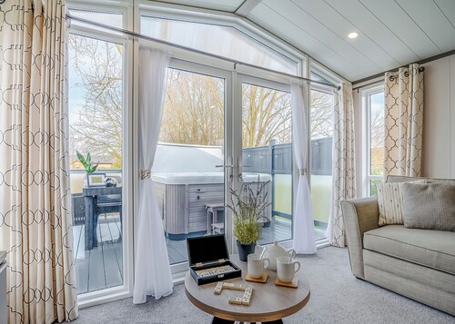 2 Schlafzimmer Unterkunft in Skirlaugh, Nr Hull