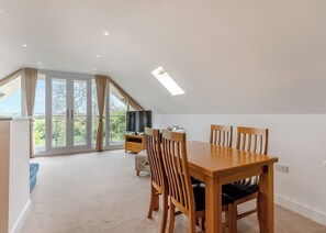 Interior - Outstanding and beautifully presented first floor apartment. (Glastonbury)