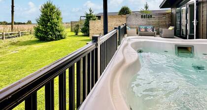 2 bedroom accommodation in Raywell, Beverley