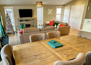 Living area - 2 bedroom accommodation in Raywell, Beverley (Raywell, Beverley)