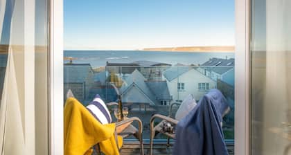 A superb two bedroom cottage overlooking Sennen Cove