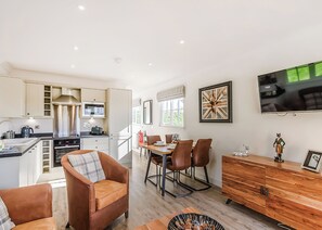 Oven - 2 bedroom accommodation in Skirlaugh, Nr Hull (Skirlaugh, Nr Hull)