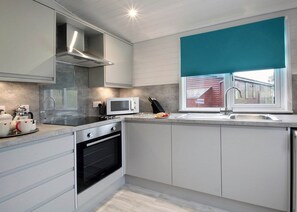 Fridge, oven, stovetop, toaster