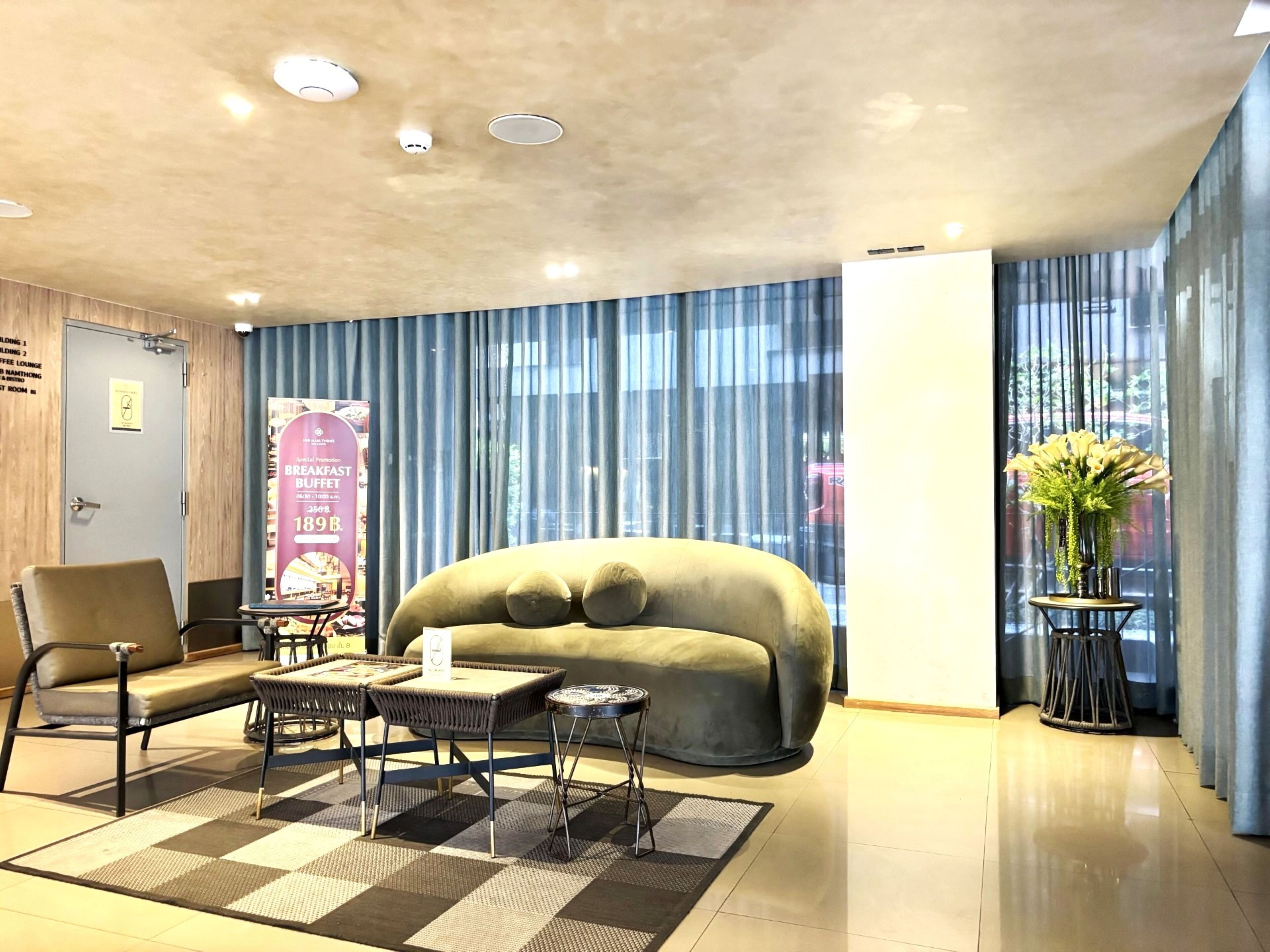 Photo - Benjarong Hotel Bangkok