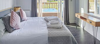 3 bedroom accommodation in Newbury