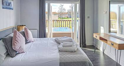 3 bedroom accommodation in Newbury