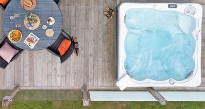 Elite Plus Spa Lodge 3