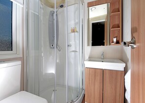 Bathroom - The Hide (Sleeps 2, Dog Friendly) (Annan, Dumfries & Galloway)