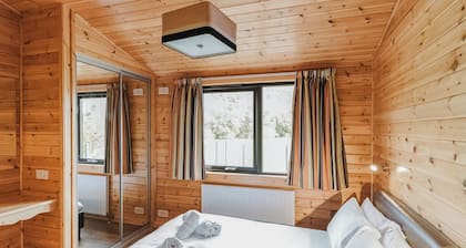 Woodland View Lodge 3