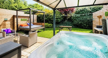 1 bedroom accommodation in Raywell, Beverley