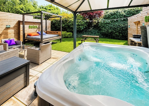 1 bedroom accommodation in Raywell, Beverley