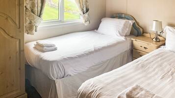 3 bedrooms, Internet