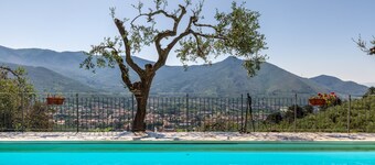 Villa 'Podere Par di Rota' with Pool, Terrace & Wi-Fi