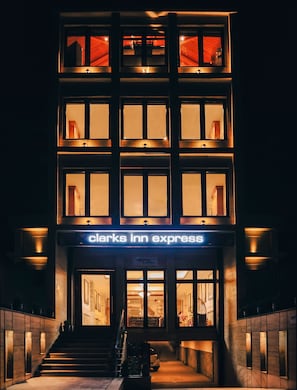 Interior - Clarks Inn Express Dehradun  (Dehradun)