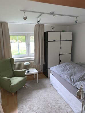 1 Schlafzimmer, Bügeleisen/Bügelbrett, kostenloses WLAN, Bettwäsche
