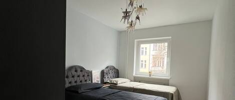 2 Schlafzimmer, Bügeleisen/Bügelbrett, WLAN, Bettwäsche