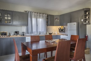 Private kitchen - DOGMA - Central & Stylish Maisonette 70sq m (Lixouri)