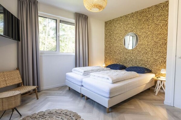 4 bedrooms, free WiFi