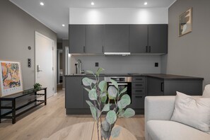 Iron/ironing board, free WiFi, bed sheets - The Stay Nygård - Serviced Apartments (Bergen)