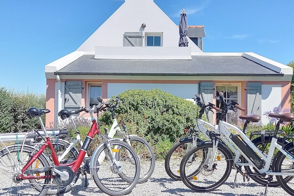 BIENVENUE à "revedegoelan". OSEZ.. l'expérience Belle île en Vélo Electrique ! !