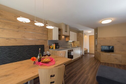 Apartment "Alpenblick Nr 6" with Shared Garden & Wi-Fi
