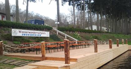 Ferienhaus Vieting direkt am Eldeufer in Parchim
