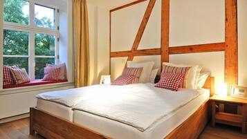 2 habitaciones, cuna de viaje y wifi gratis