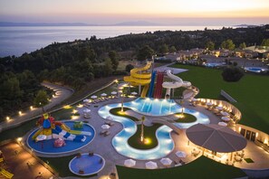 Water park - Zeus Eleva Ajul (Kassandra)