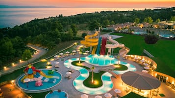 Surfing/boogie boarding