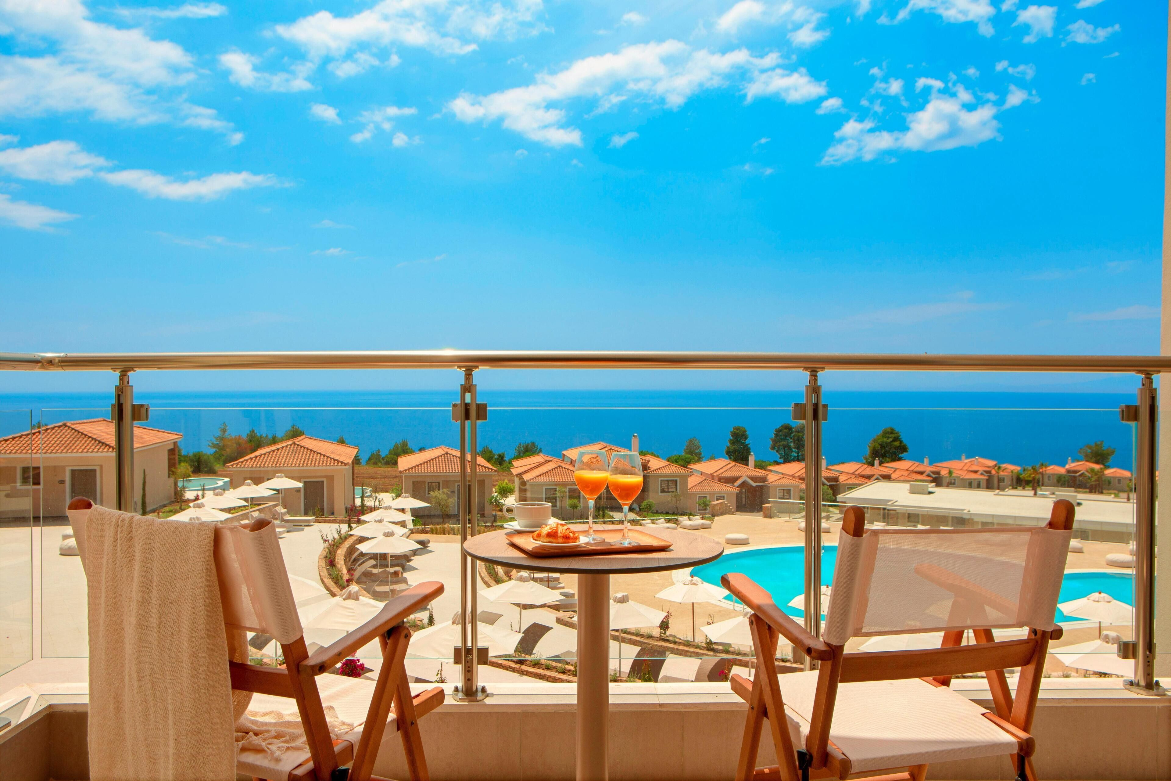 エジプト綿のシーツ、高級寝具、低反発ベッド、ミニバー