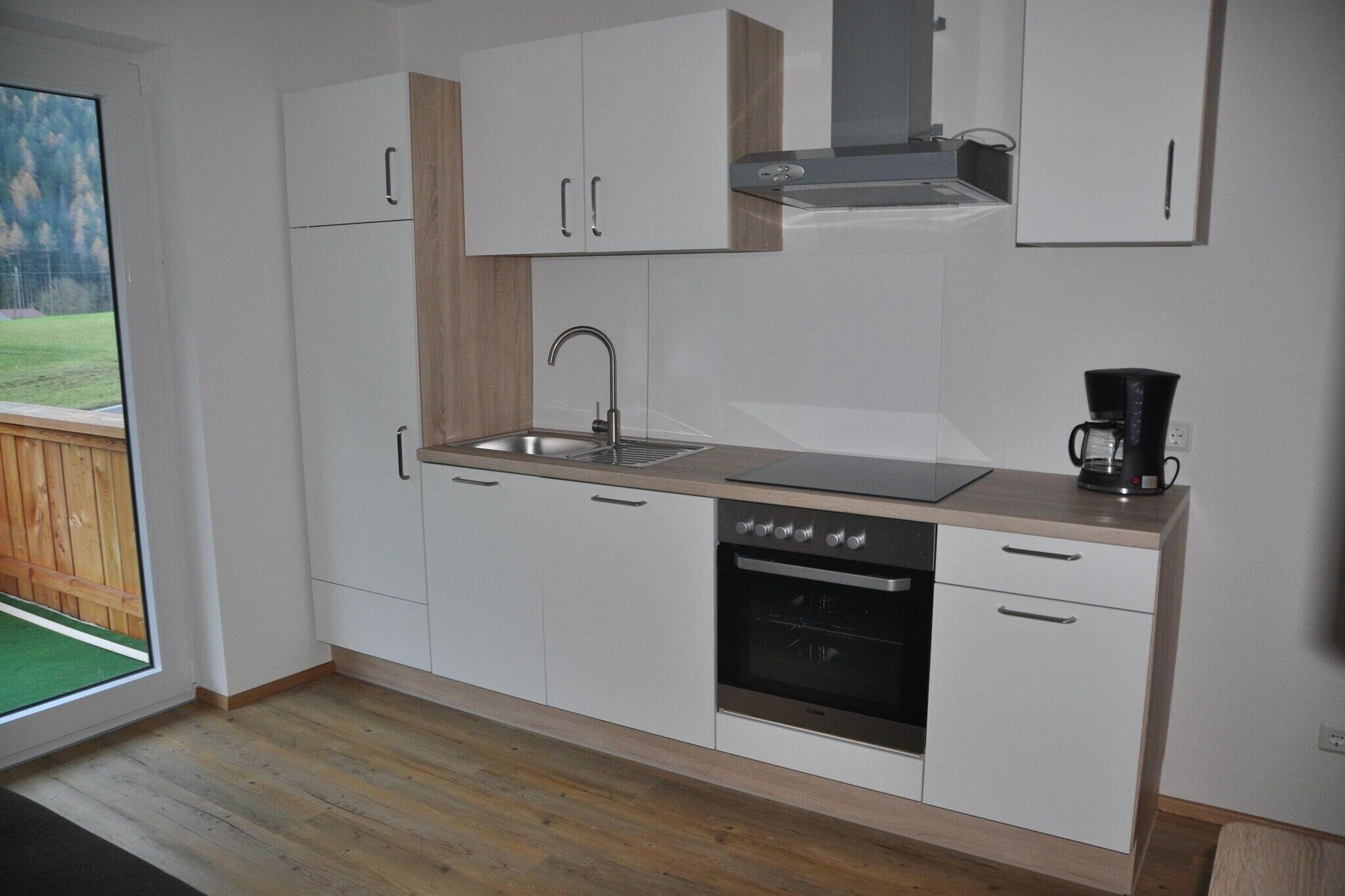 Kühlschrank, Ofen, Herdplatte, Geschirrspüler