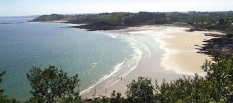 Holiday Home Locquirec with Stunning Sea View