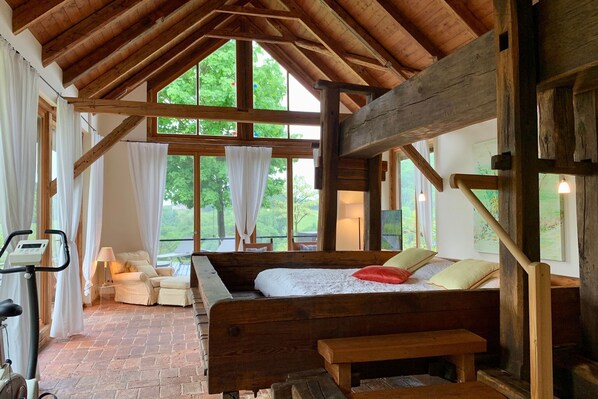 3 bedrooms, desk, free WiFi - Chalet in Styria with Pool & Panoramic Views (Fehring)