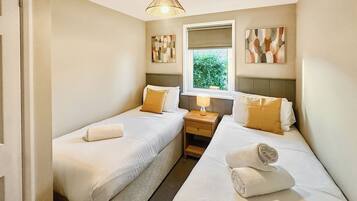 2 bedrooms, WiFi (free)