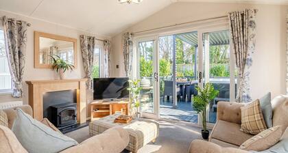 2 bedroom accommodation in Skirlaugh, Nr Hull