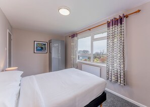 3 bedrooms, free WiFi