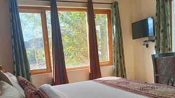 Superior Double Room | In-room safe, individually decorated, individually furnished, desk