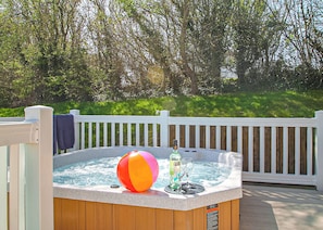 Baignoire à remous extérieure