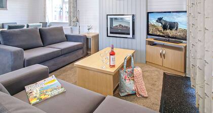 Superior Lodge Plus 3