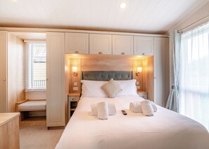 2 bedrooms, WiFi (free)