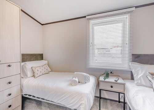 1 bedroom accommodation in Skirlaugh, Nr Hull