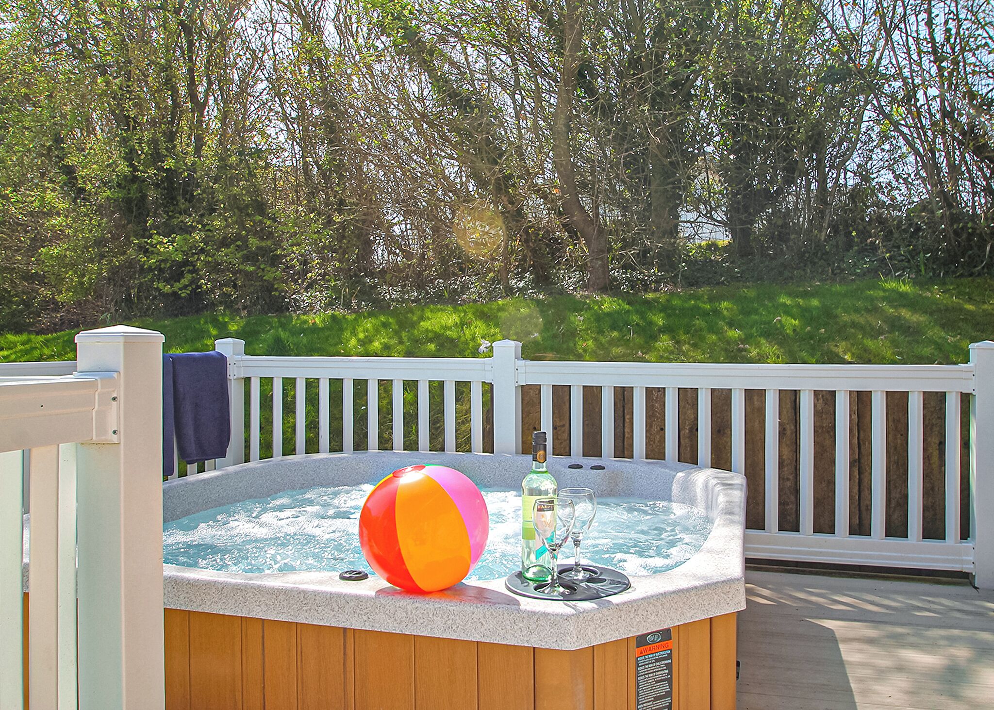 Bain à remous extérieur