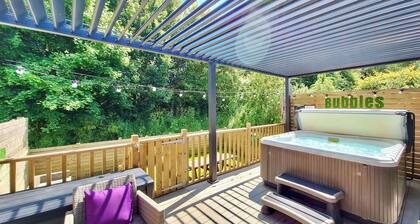 Spa Escape (Pet Garden & EV charger)