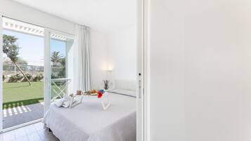 1 camera, Wi-Fi gratuito